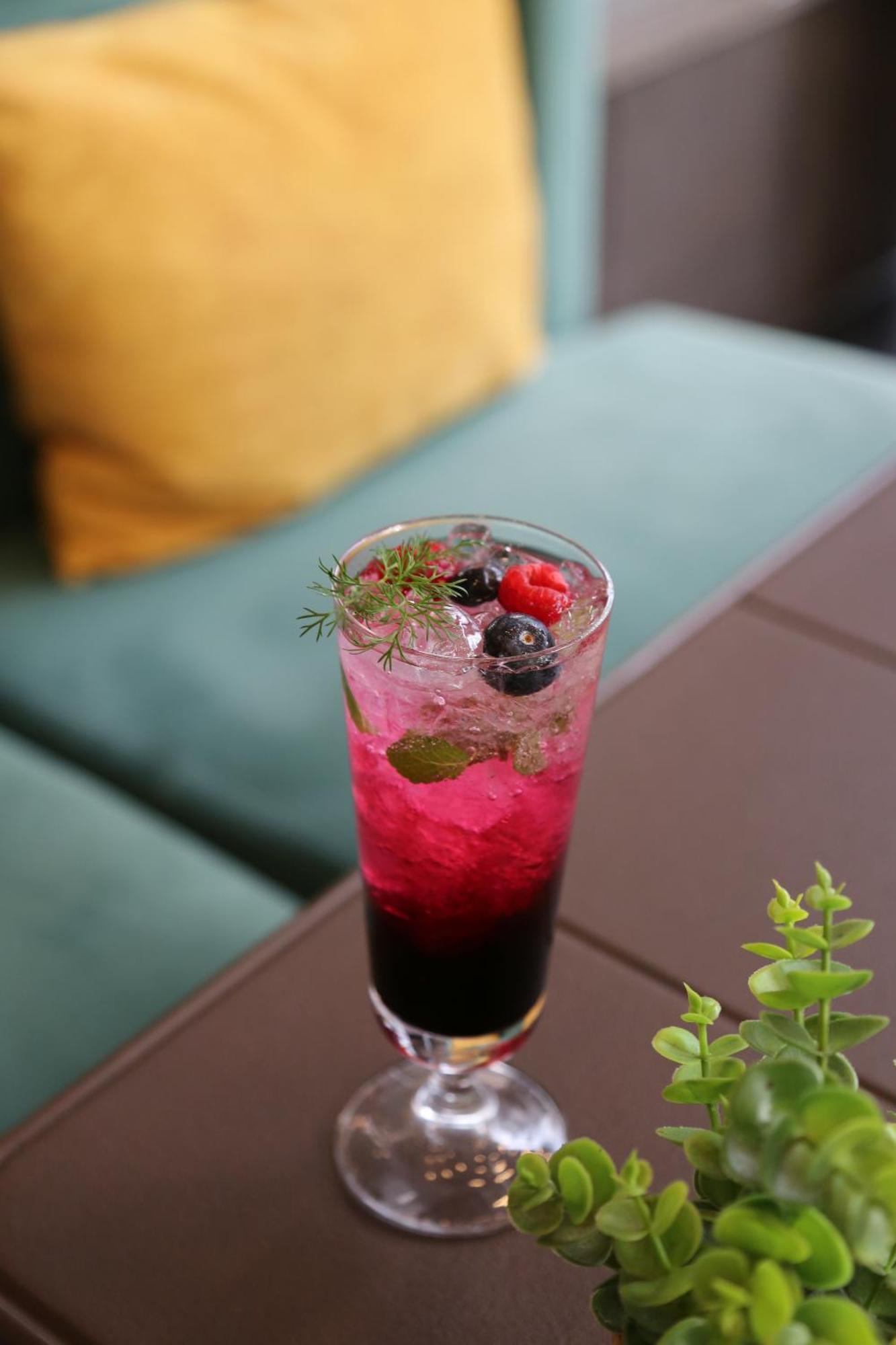 Doanesia Premium Hotel & Spa Tirana Bagian luar foto