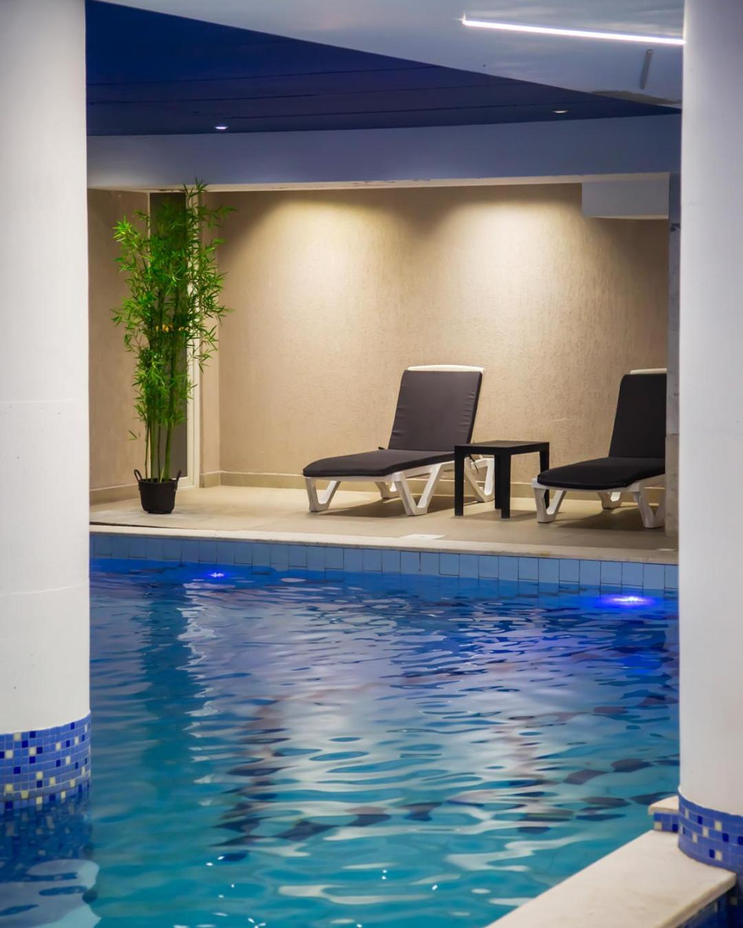 Doanesia Premium Hotel & Spa Tirana Bagian luar foto