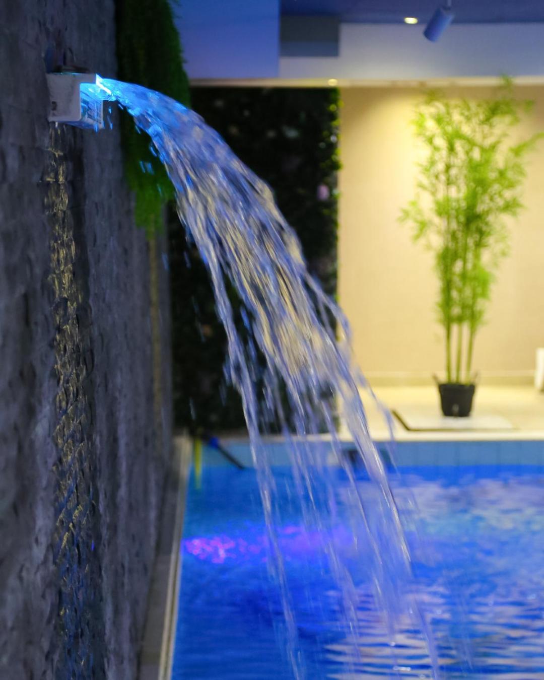 Doanesia Premium Hotel & Spa Tirana Bagian luar foto